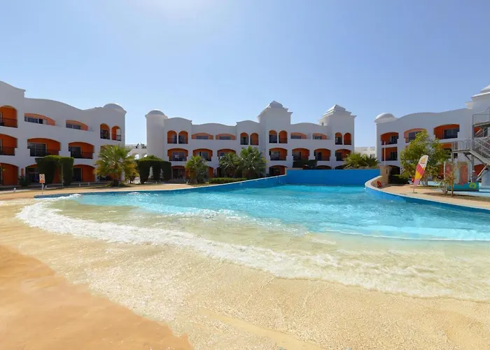 Naama Waves Hotel