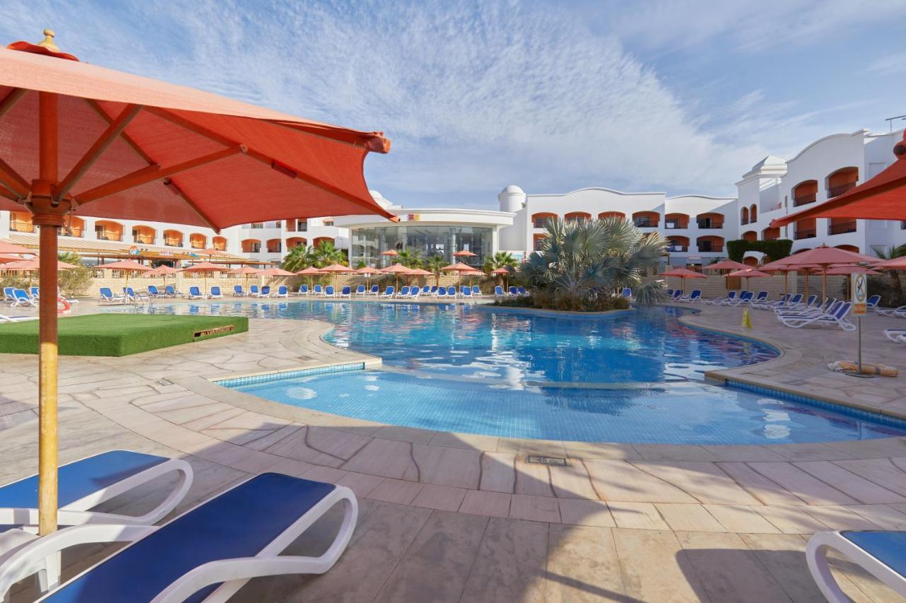 Naama Waves منتجع